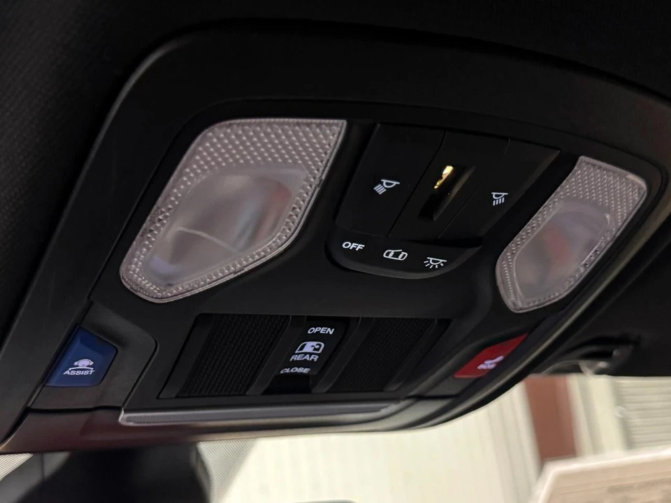 2022 Ram 2500 - Image 28 of 31