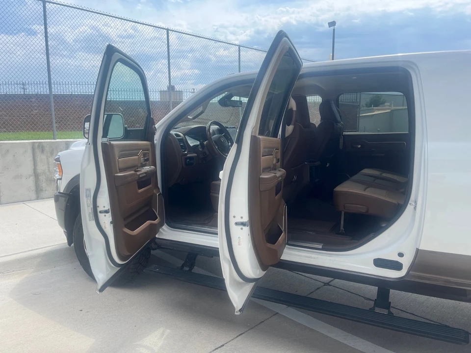 2022 Ram 2500 - Image 11 of 18