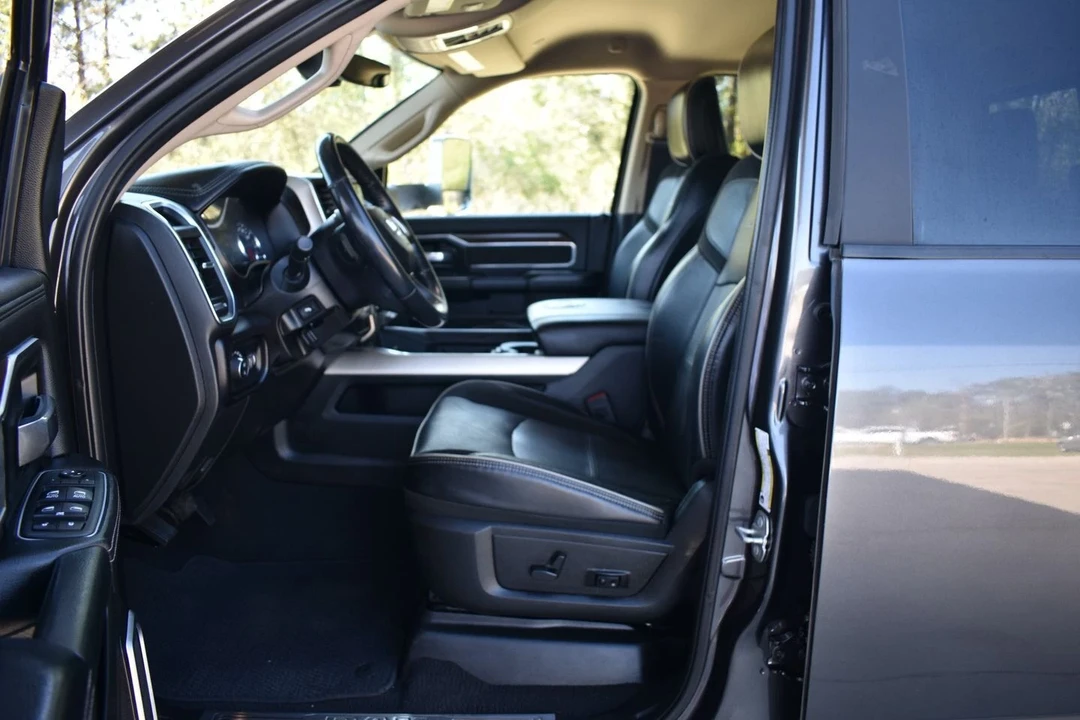 2022 Ram 2500 - Image 10 of 21