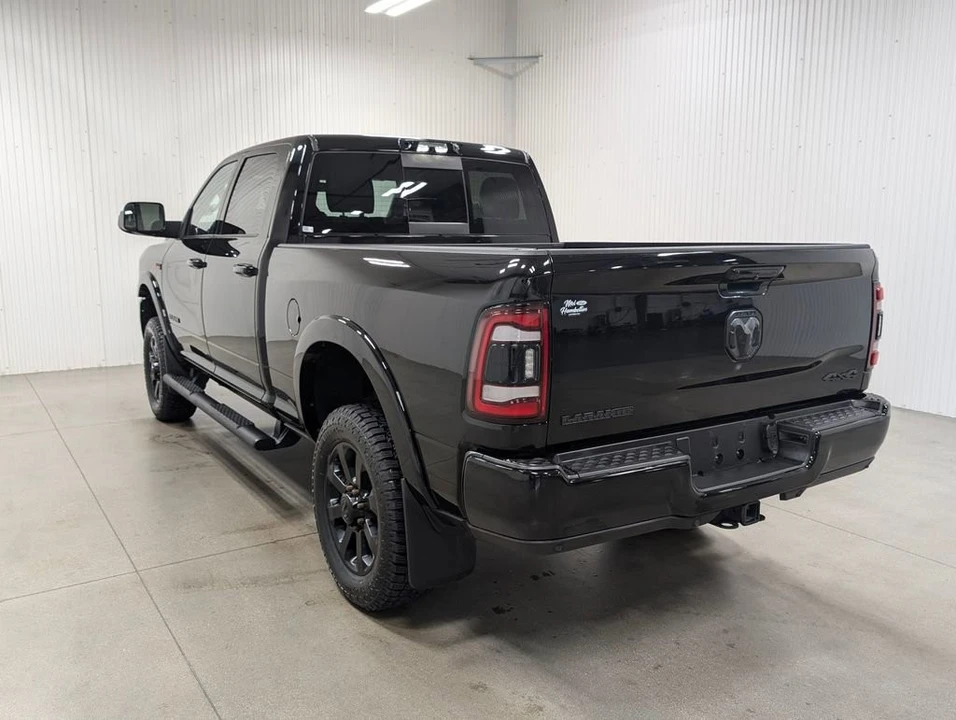 2022 Ram 2500 - Image 9 of 11