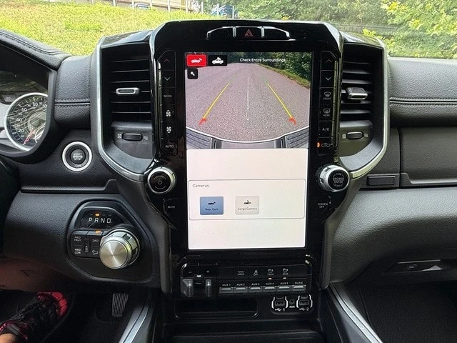 2022 Ram 2500 - Image 27 of 31