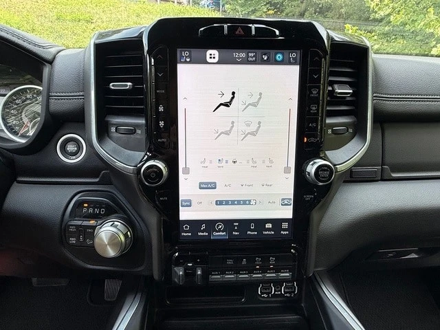 2022 Ram 2500 - Image 25 of 31