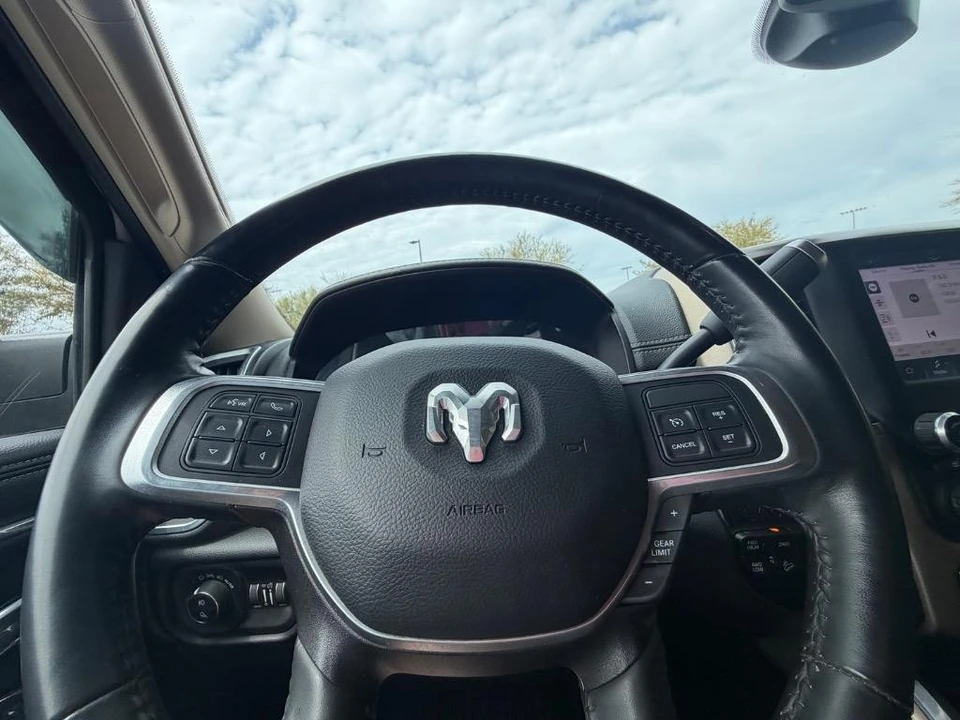 2022 Ram 2500 - Image 17 of 31