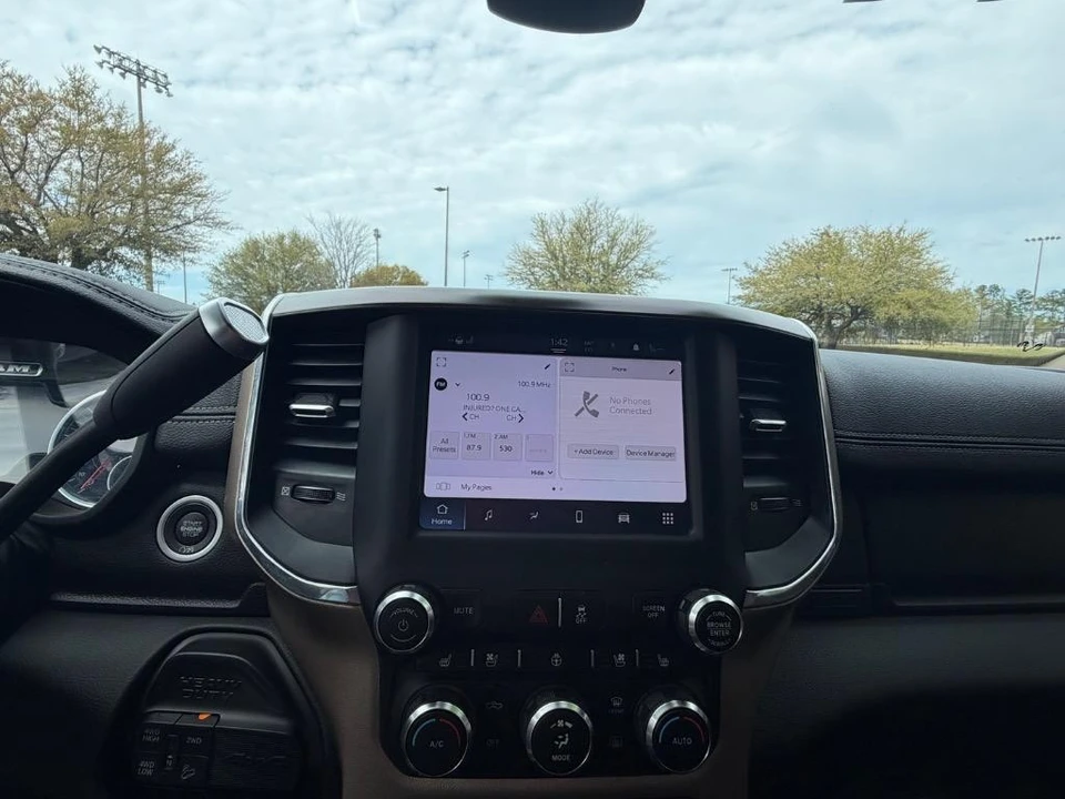 2022 Ram 2500 - Image 19 of 31