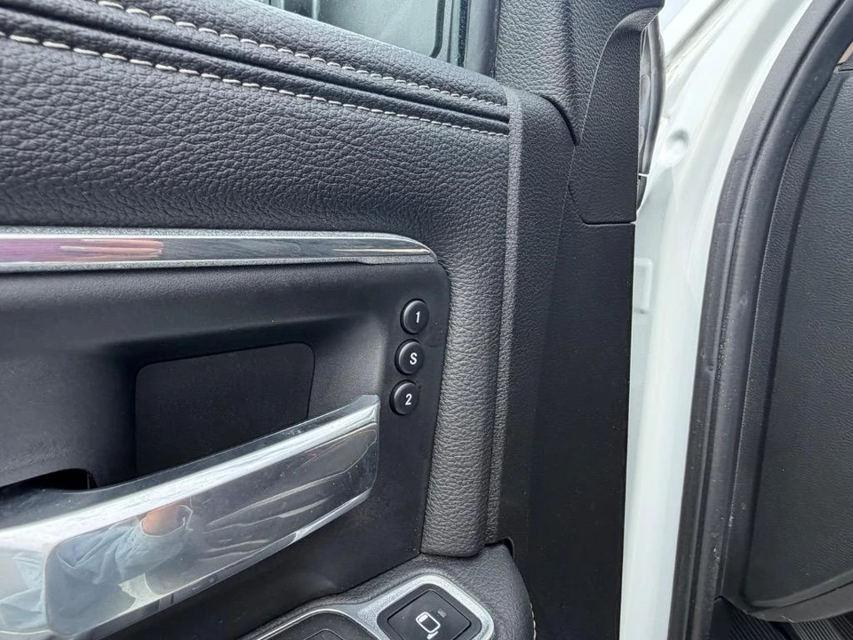 2022 Ram 2500 - Image 10 of 31