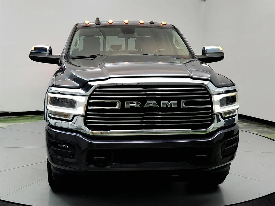 2022 Ram 2500 - Image 2 of 12