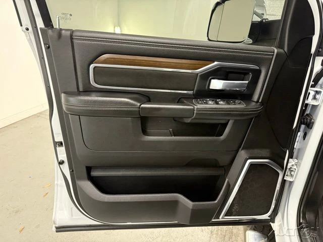 2022 Ram 2500 - Image 13 of 21
