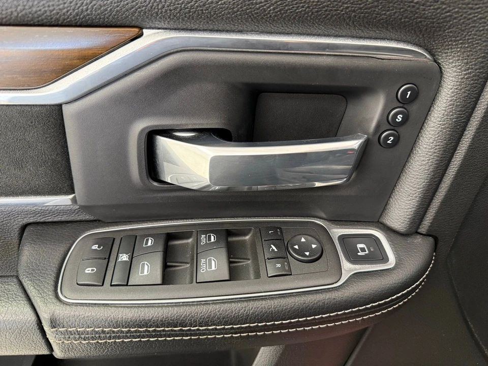 2022 Ram 2500 - Image 18 of 21