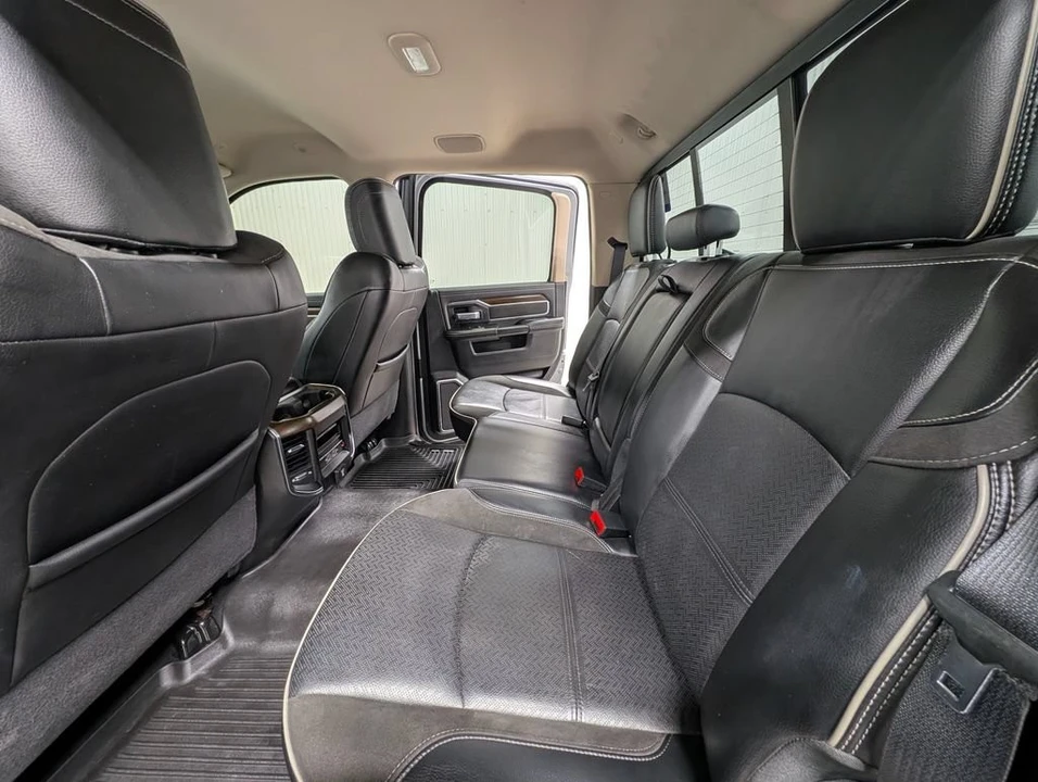 2022 Ram 2500 - Image 16 of 31
