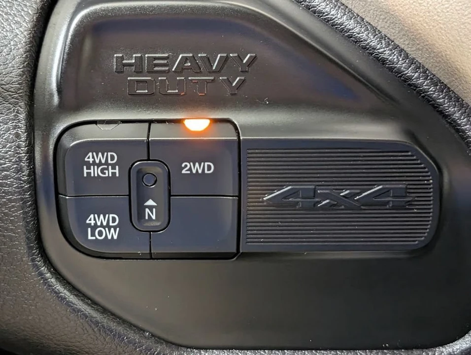 2022 Ram 2500 - Image 7 of 31
