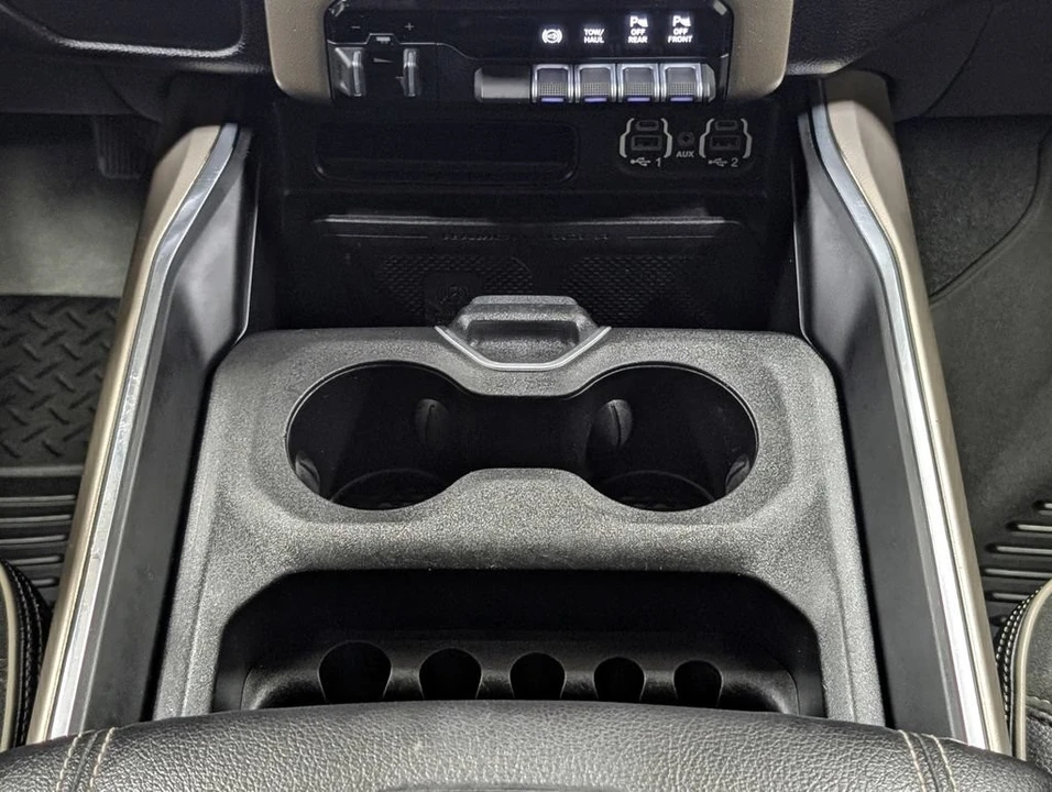2022 Ram 2500 - Image 8 of 31