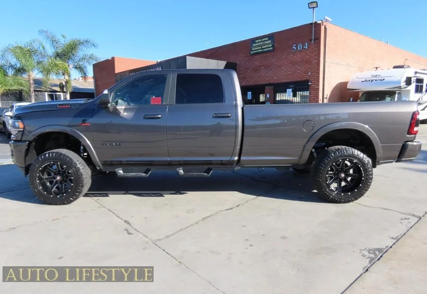 2022 Ram 2500 - Image 9 of 21