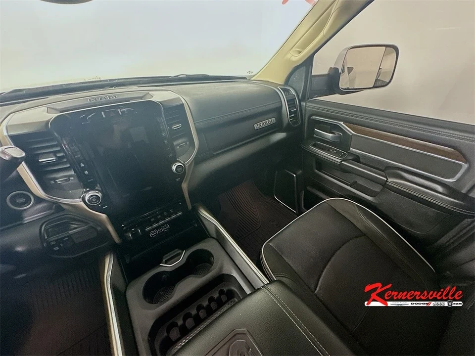 2022 Ram 2500 - Image 11 of 21