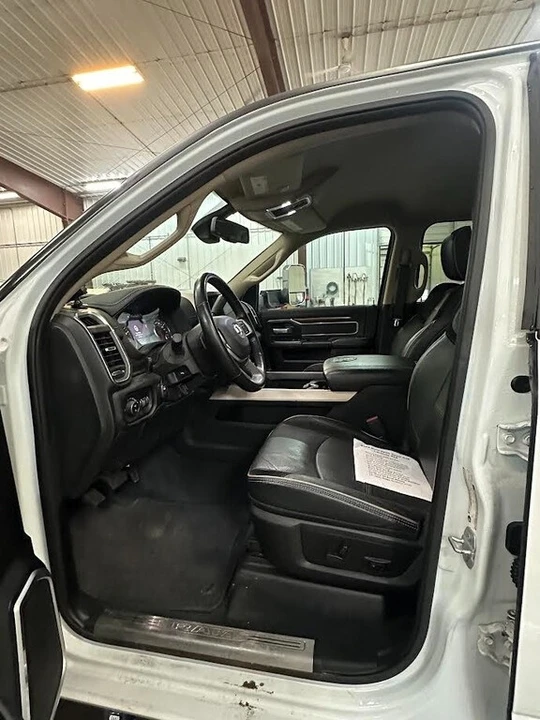 2022 Ram 2500 - Image 7 of 11