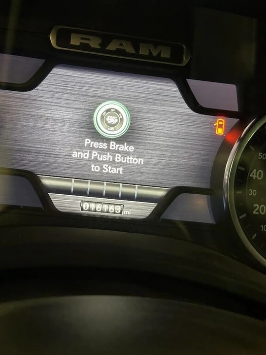2022 Ram 2500 - Image 9 of 11