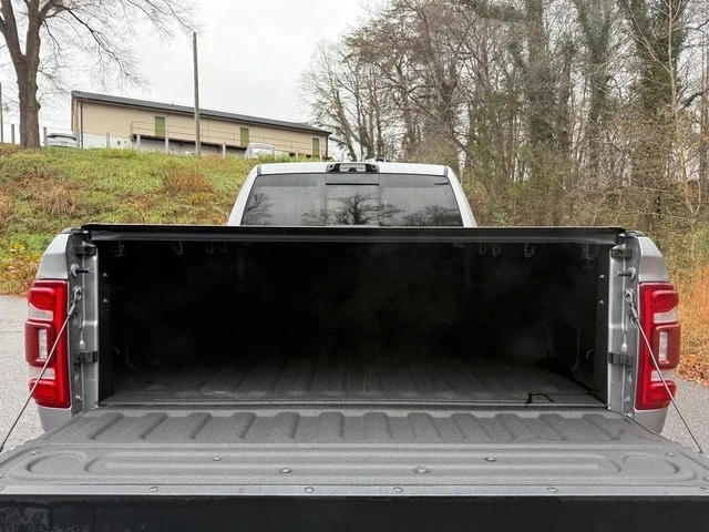 2022 Ram 2500 - Image 9 of 12