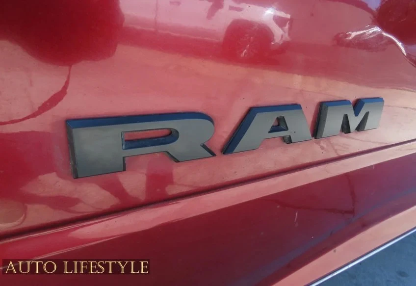 2022 Ram 2500 - Image 16 of 31