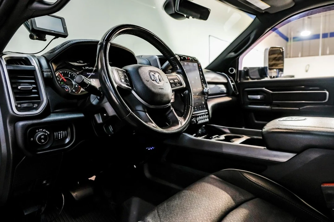 2022 Ram 2500 - Image 3 of 21