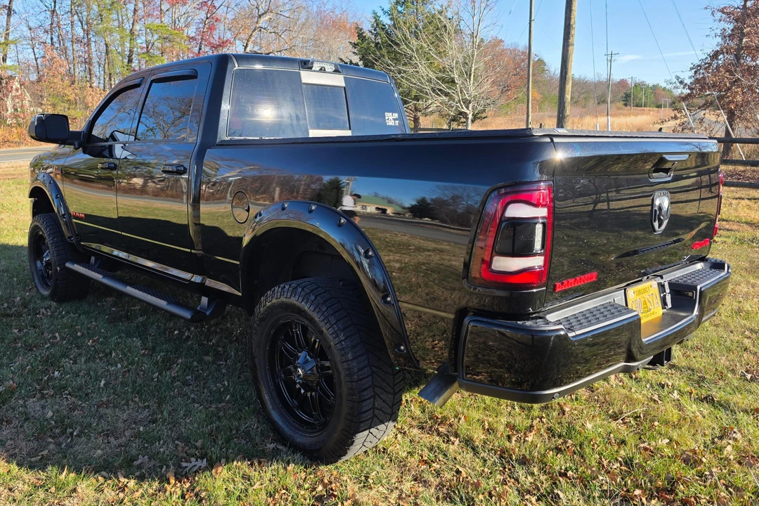 2022 Ram 2500 - Image 4 of 31