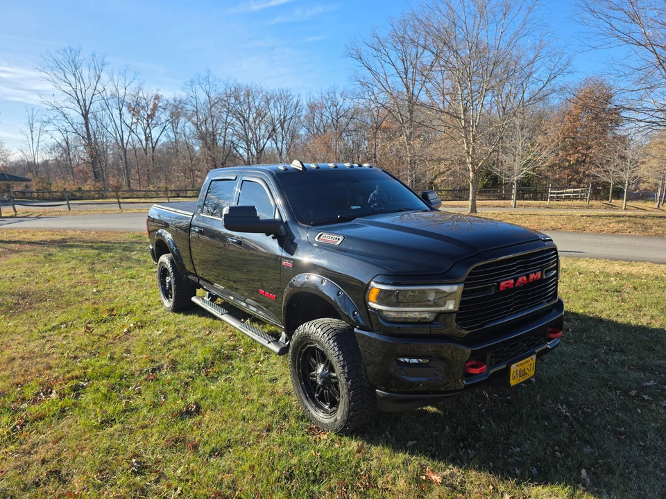 2022 Ram 2500 - Image 16 of 31