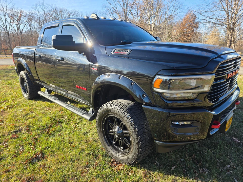 2022 Ram 2500 - Image 14 of 31