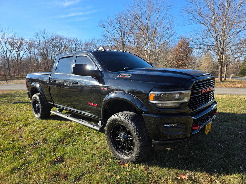 2022 Ram 2500 - Image 13 of 31