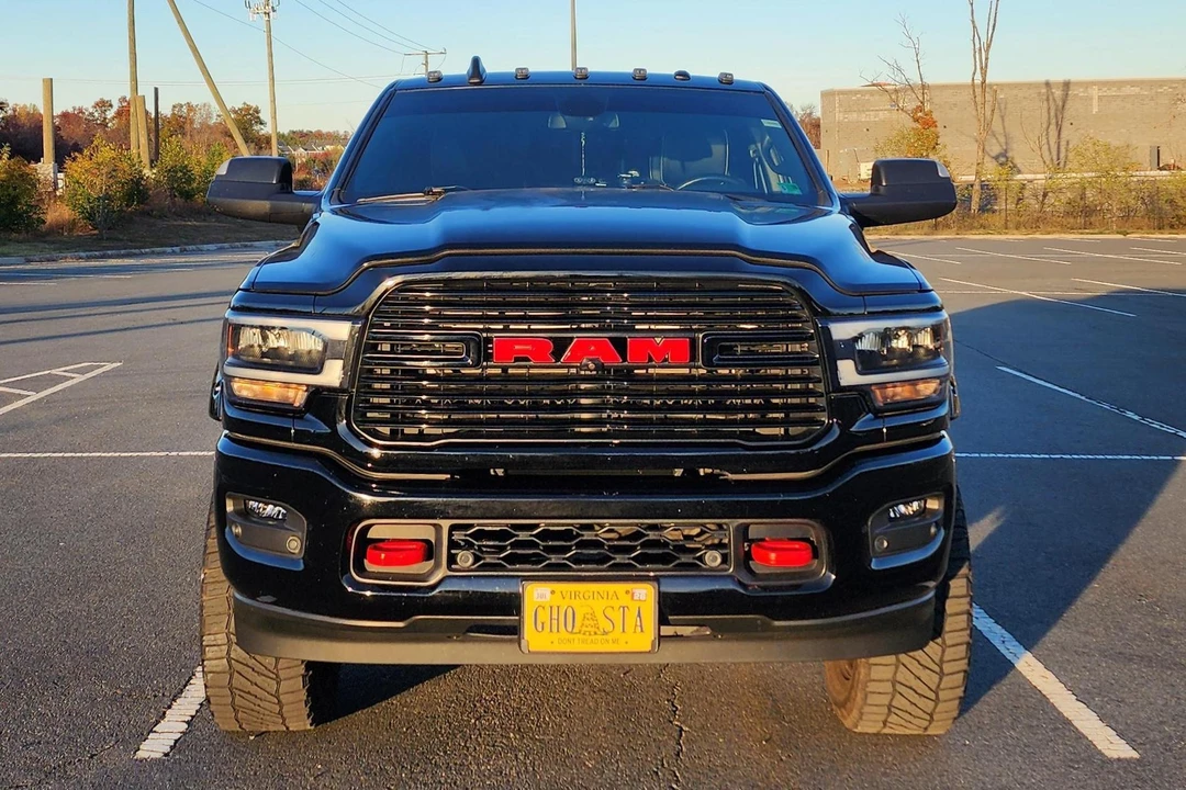 2022 Ram 2500 - Image 2 of 31