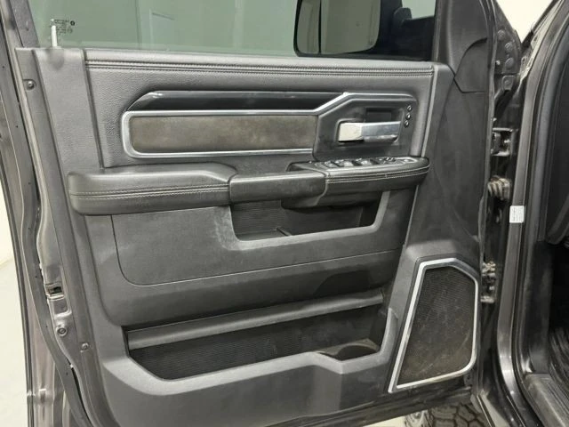2022 Ram 2500 - Image 19 of 31