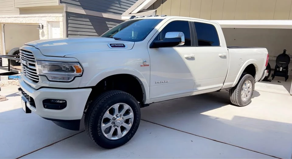 2022 Ram 2500 - Image 3 of 10