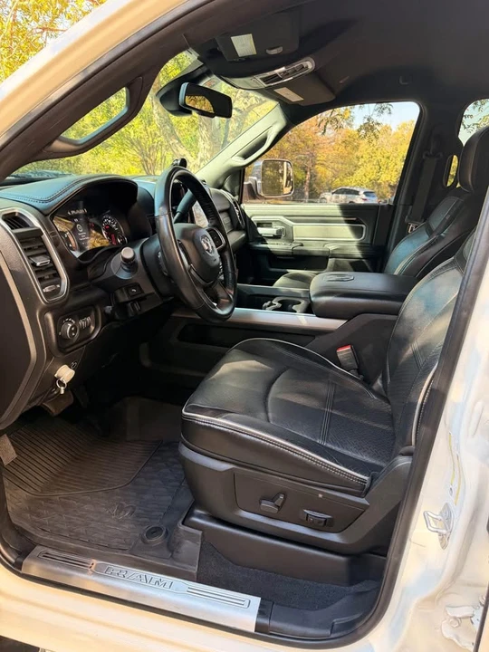 2022 Ram 2500 - Image 5 of 10