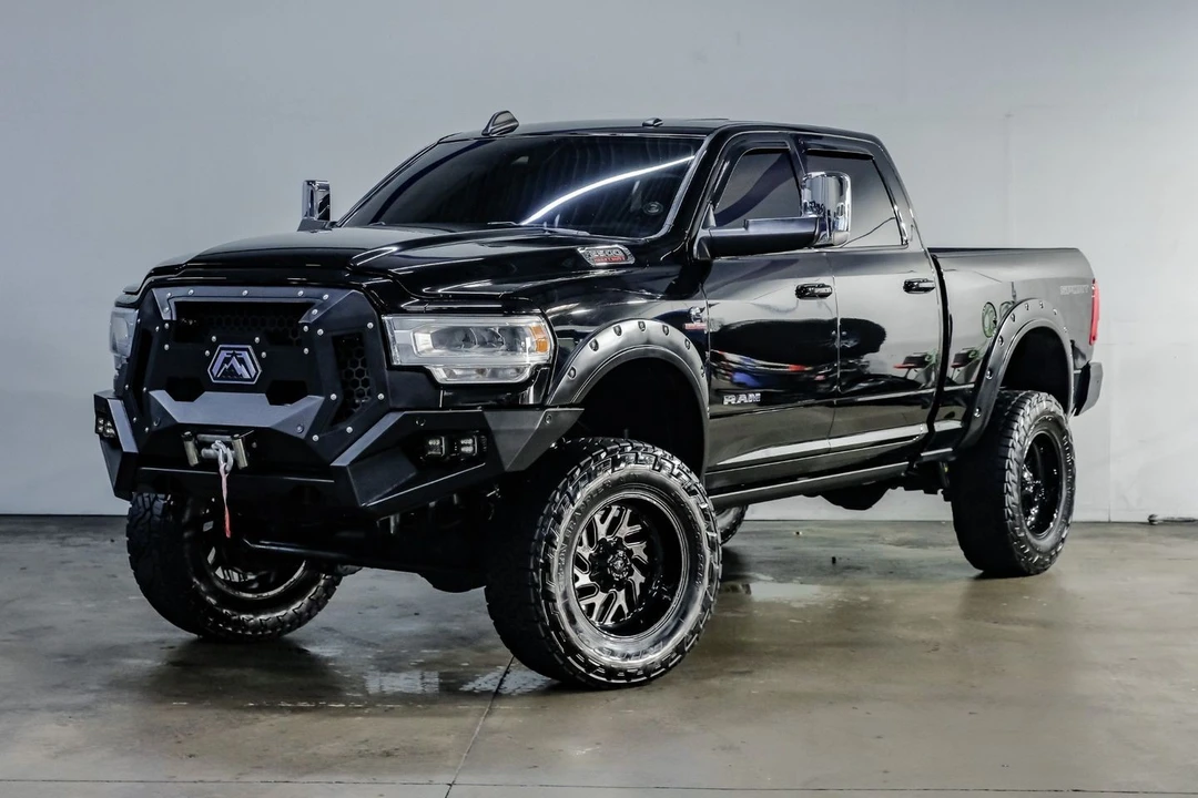 2022 Ram 2500 - Image 8 of 31