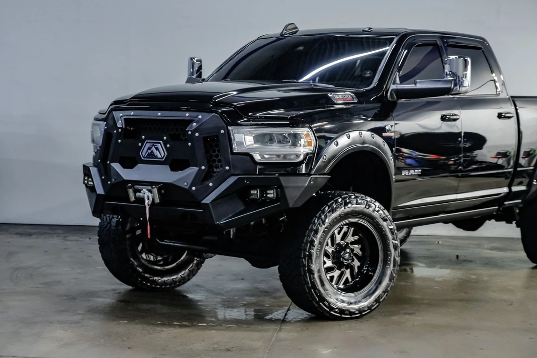 2022 Ram 2500 - Image 9 of 31