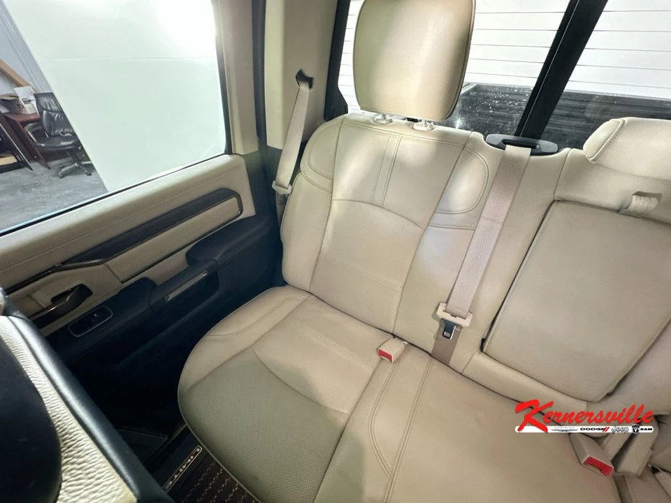 2022 Ram 2500 - Image 12 of 24