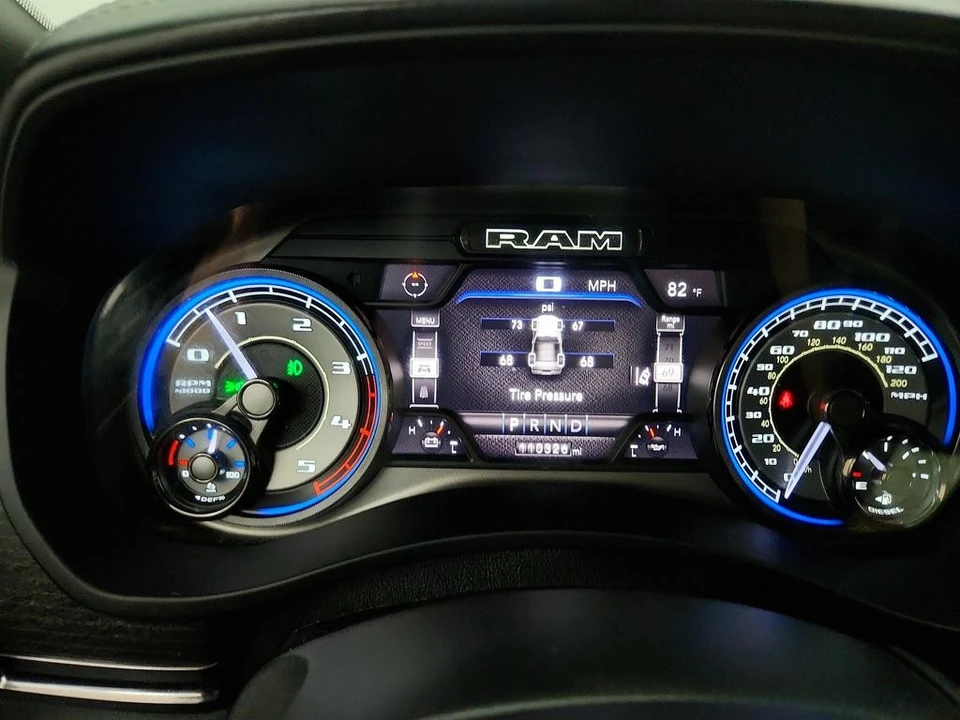 2022 Ram 2500 - Image 16 of 31