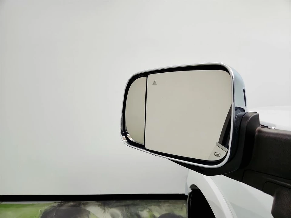 2022 Ram 2500 - Image 15 of 31