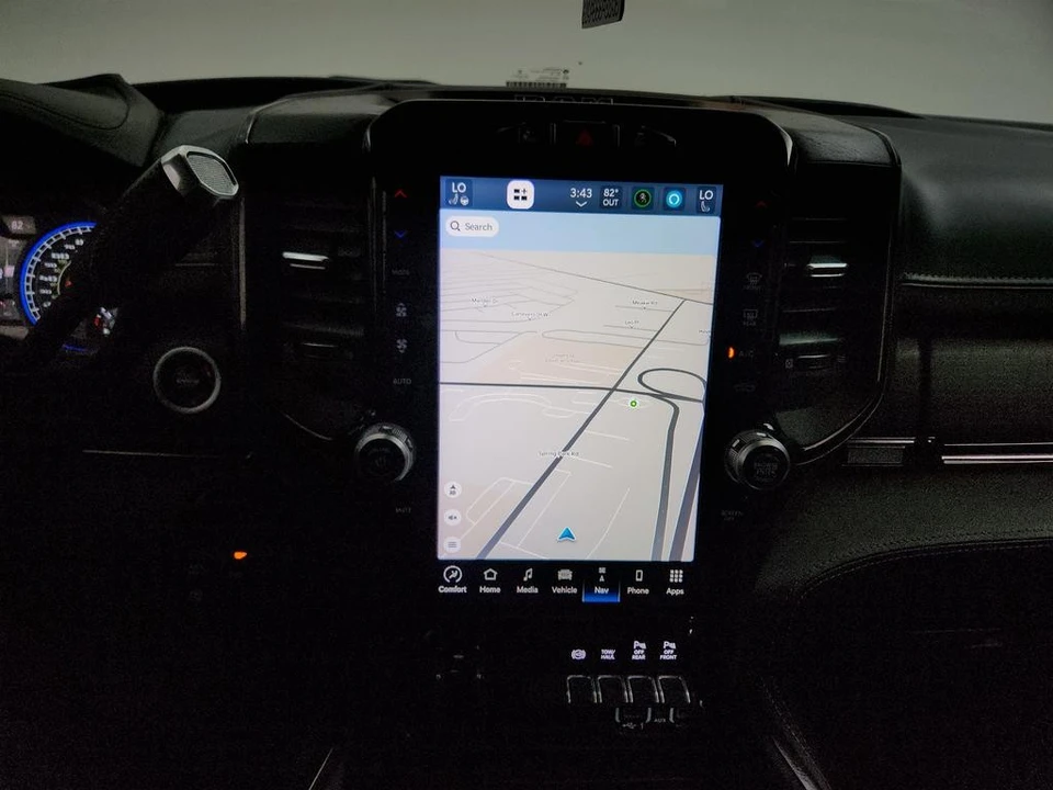 2022 Ram 2500 - Image 18 of 31