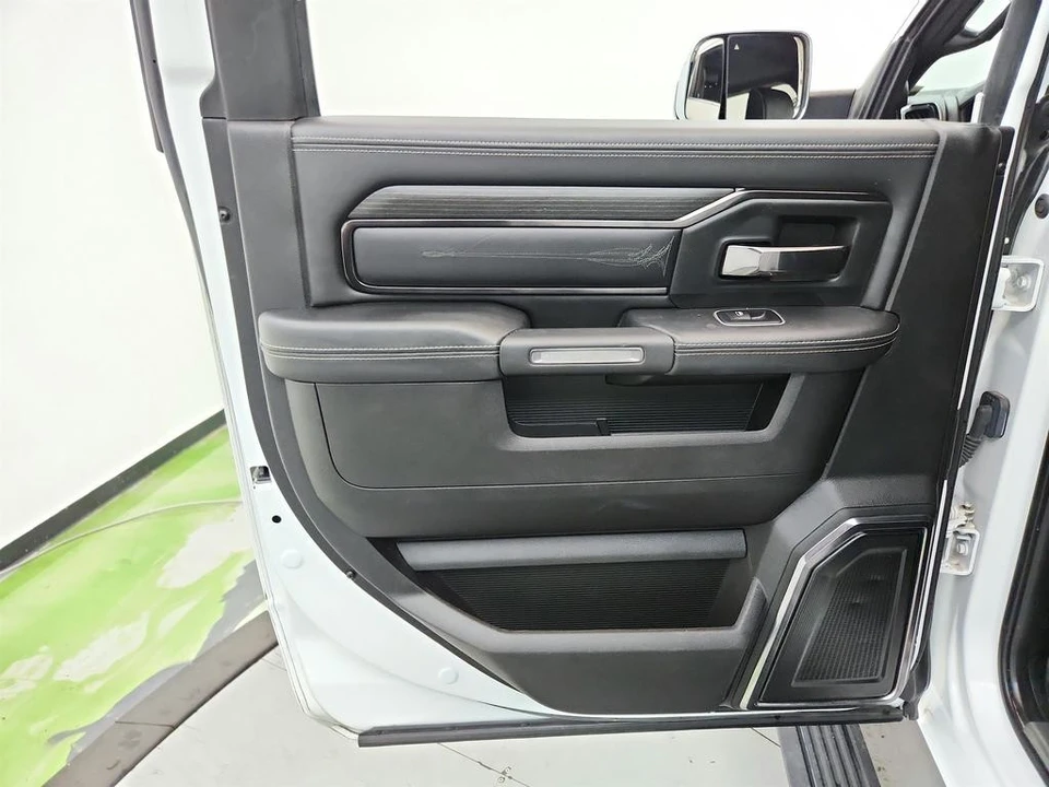 2022 Ram 2500 - Image 24 of 31