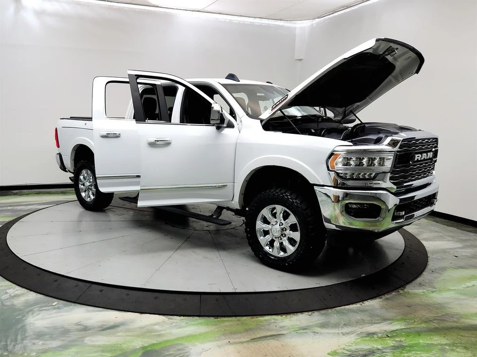 2022 Ram 2500 - Image 10 of 31