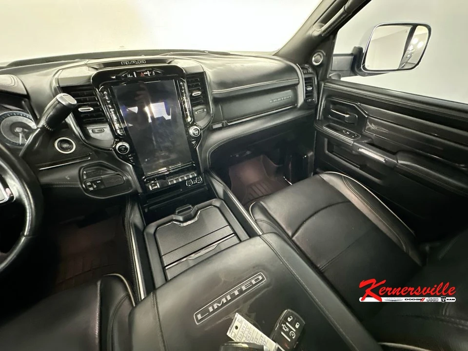2022 Ram 2500 - Image 11 of 24