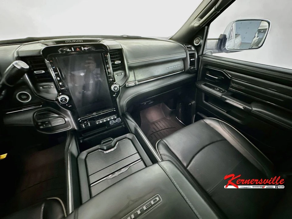 2022 Ram 2500 - Image 11 of 24