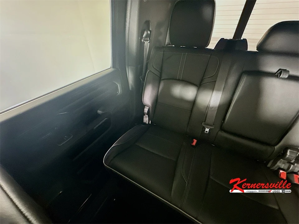 2022 Ram 2500 - Image 12 of 21
