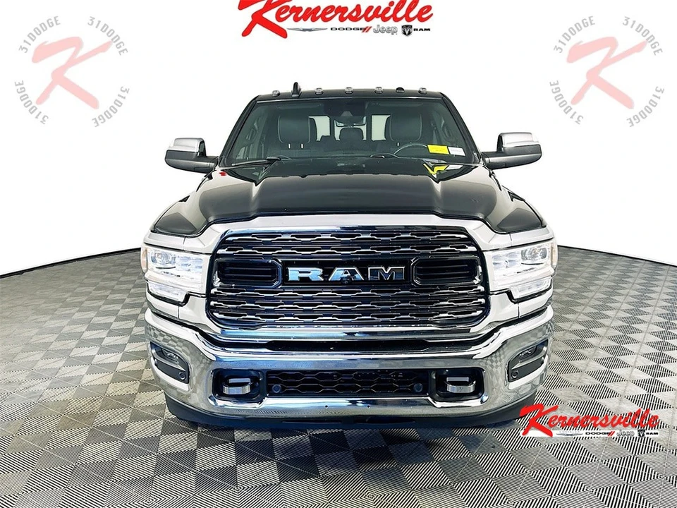 2022 Ram 2500 - Image 2 of 21