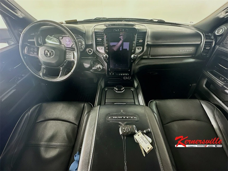 2022 Ram 2500 - Image 10 of 21