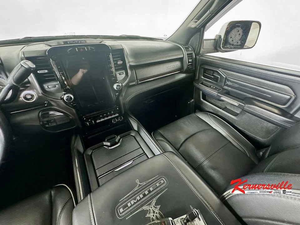 2022 Ram 2500 - Image 11 of 21