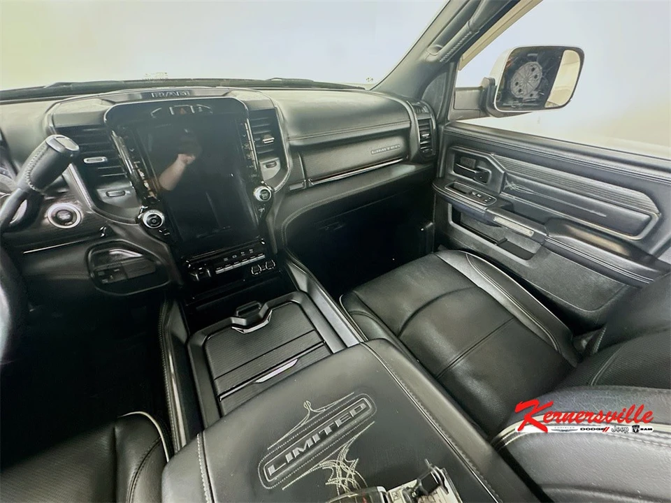 2022 Ram 2500 - Image 11 of 12