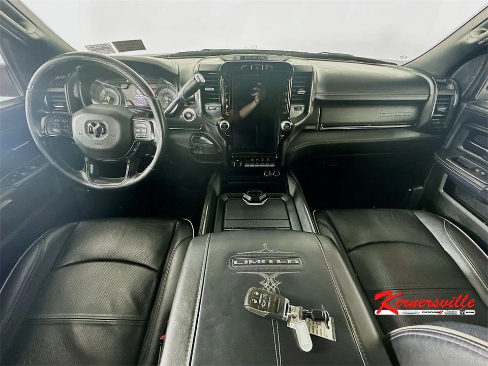 2022 Ram 2500 - Image 10 of 12