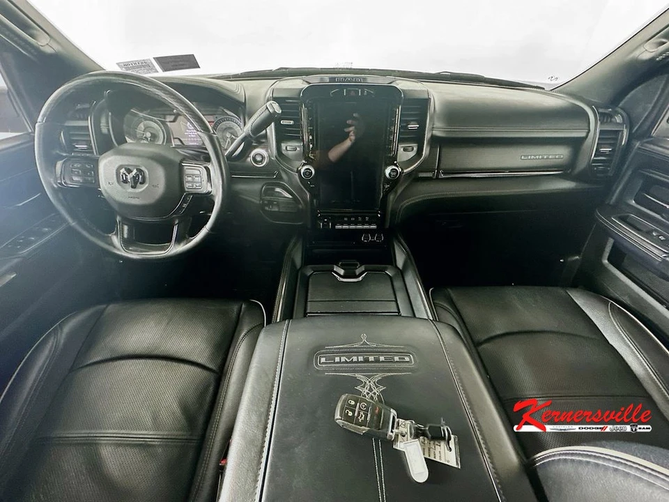 2022 Ram 2500 - Image 10 of 21