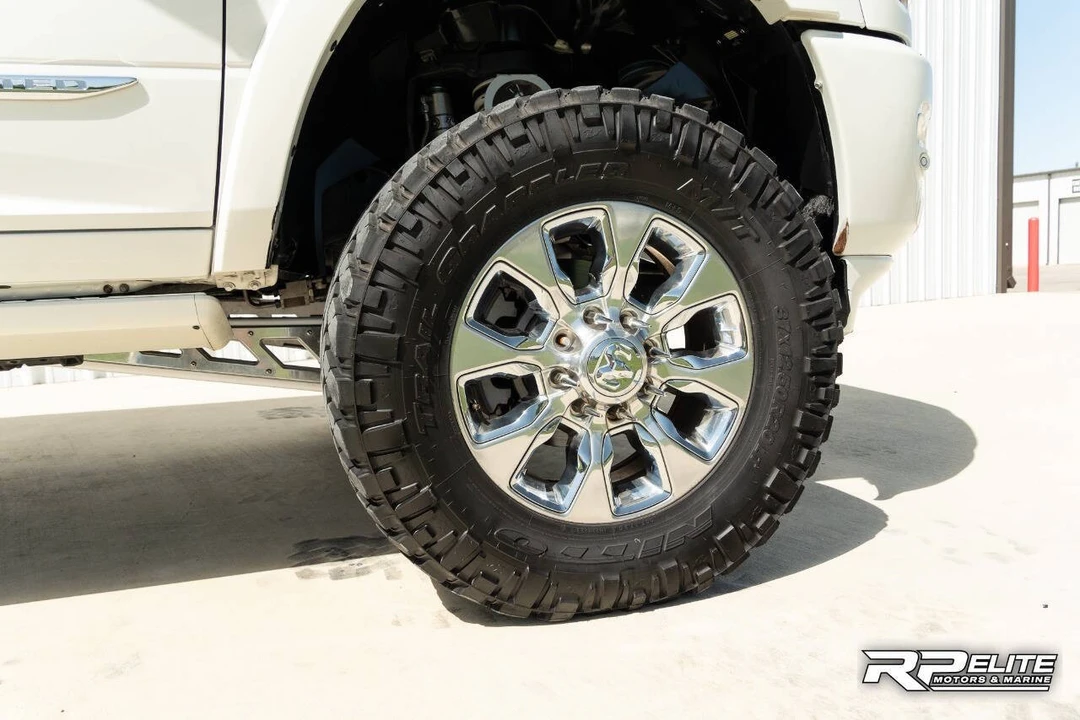 2022 Ram 2500 - Image 16 of 31