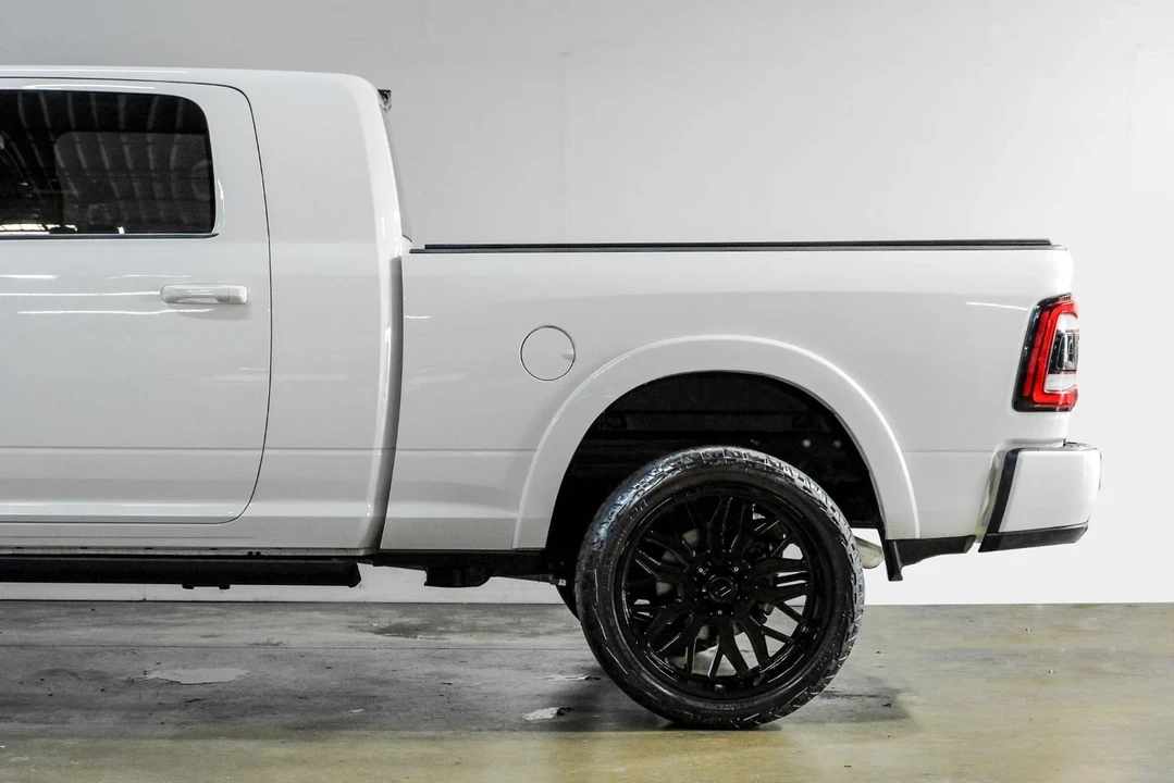 2022 Ram 2500 - Image 18 of 21