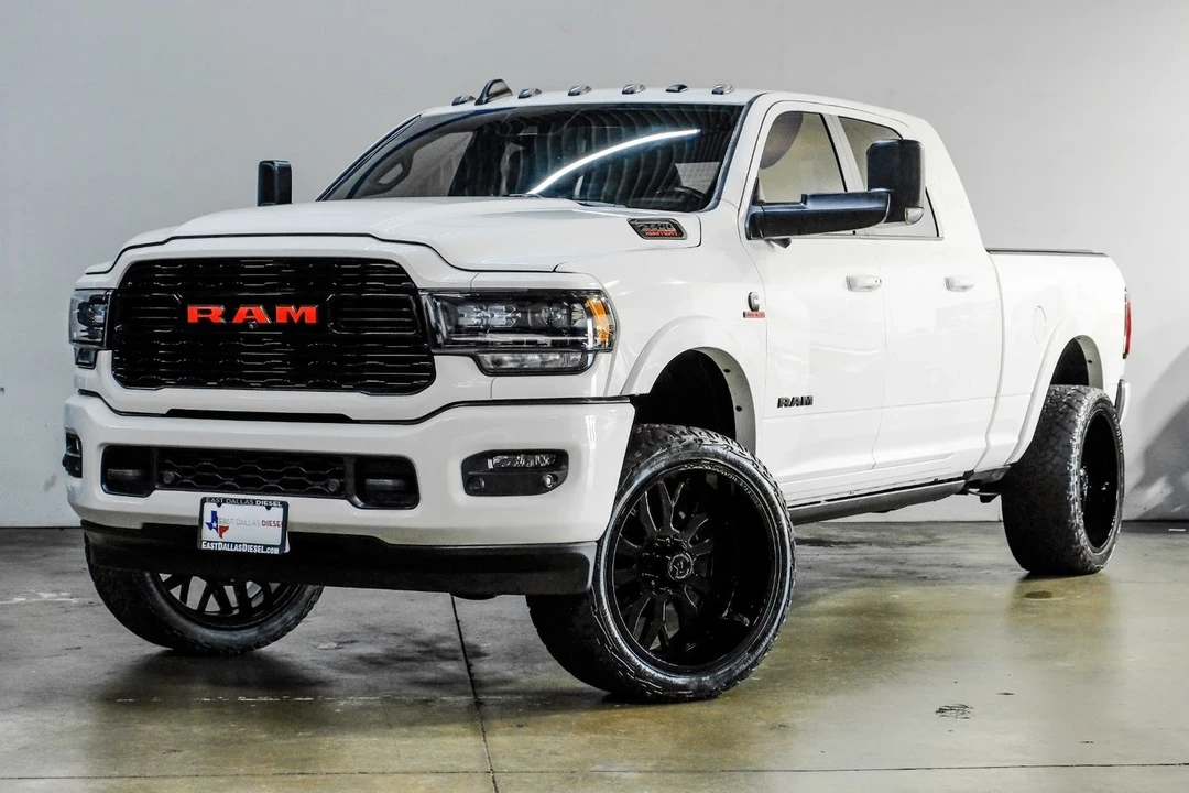 2022 Ram 2500 - Image 7 of 21